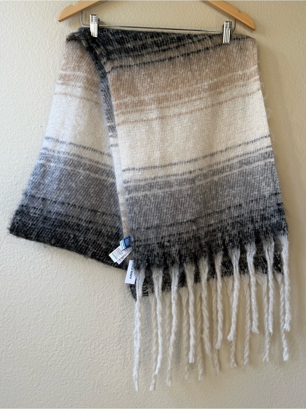 Old Navy Neutral Ombre Fringe Scarf in Cream, Gray, Black